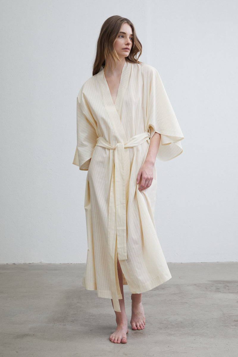Robe | Crema